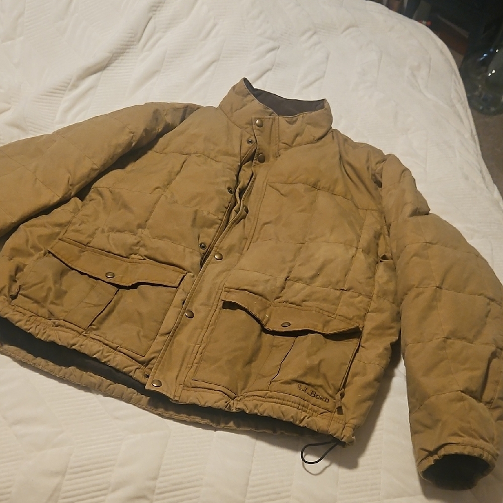 L.L. Bean Men's Brown Quilted Puffer Jacket